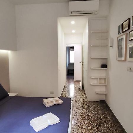 Cozy Apartment Near The Colosseum Rome Buitenkant foto